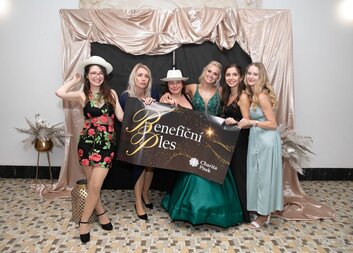 Ohlédnutí za druhým ročníkem Benefičního plesu